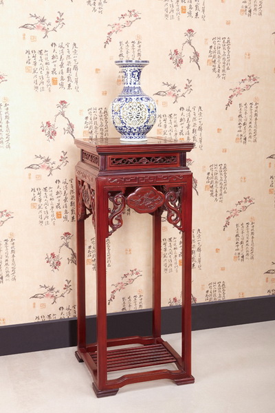 宫廷花几（名典）