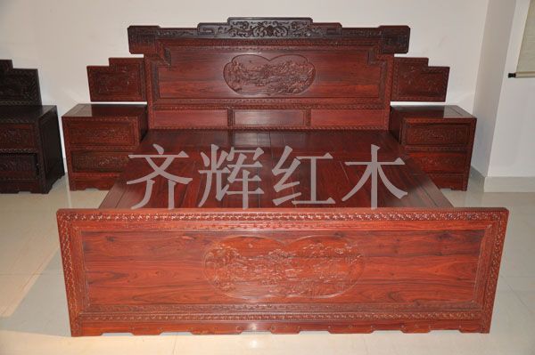 qh-014 红檀福禄寿大床2（齐辉）