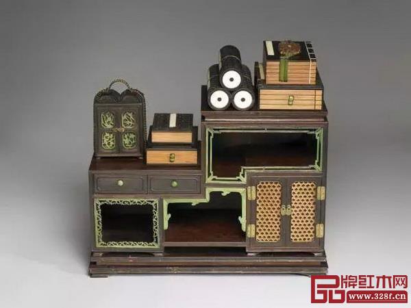 各式各样的多宝格
