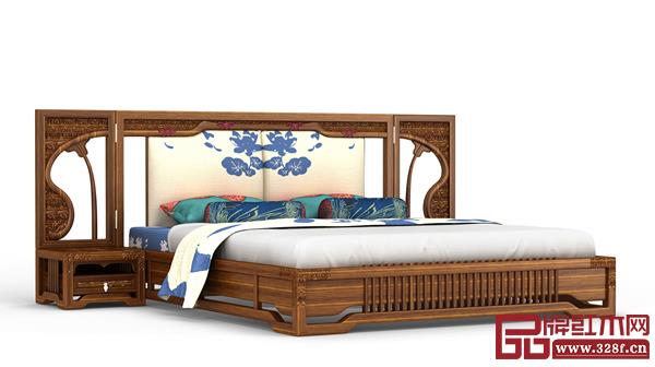 忆古轩“西厢房”大床是“西厢房”中式·后现代系列的代表作之一