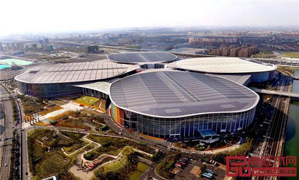 中国国际进口博览会举办地-上海