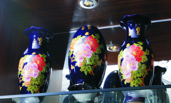 花瓶（珍品居）