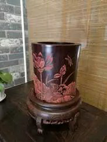 “孙文莲”(厉国阳木雕工作室出品) “孙文莲”(厉国阳木雕工作室出品)