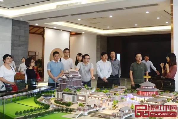 国家知识产权局专利复审委员会调研团一行在红博城参观考察 国家知识产权局专利复审委员会调研团一行在红博城参观考察