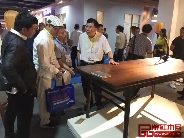 2019“匠心中式”红木家具精品评选 2019“匠心中式”红木家具精品评选